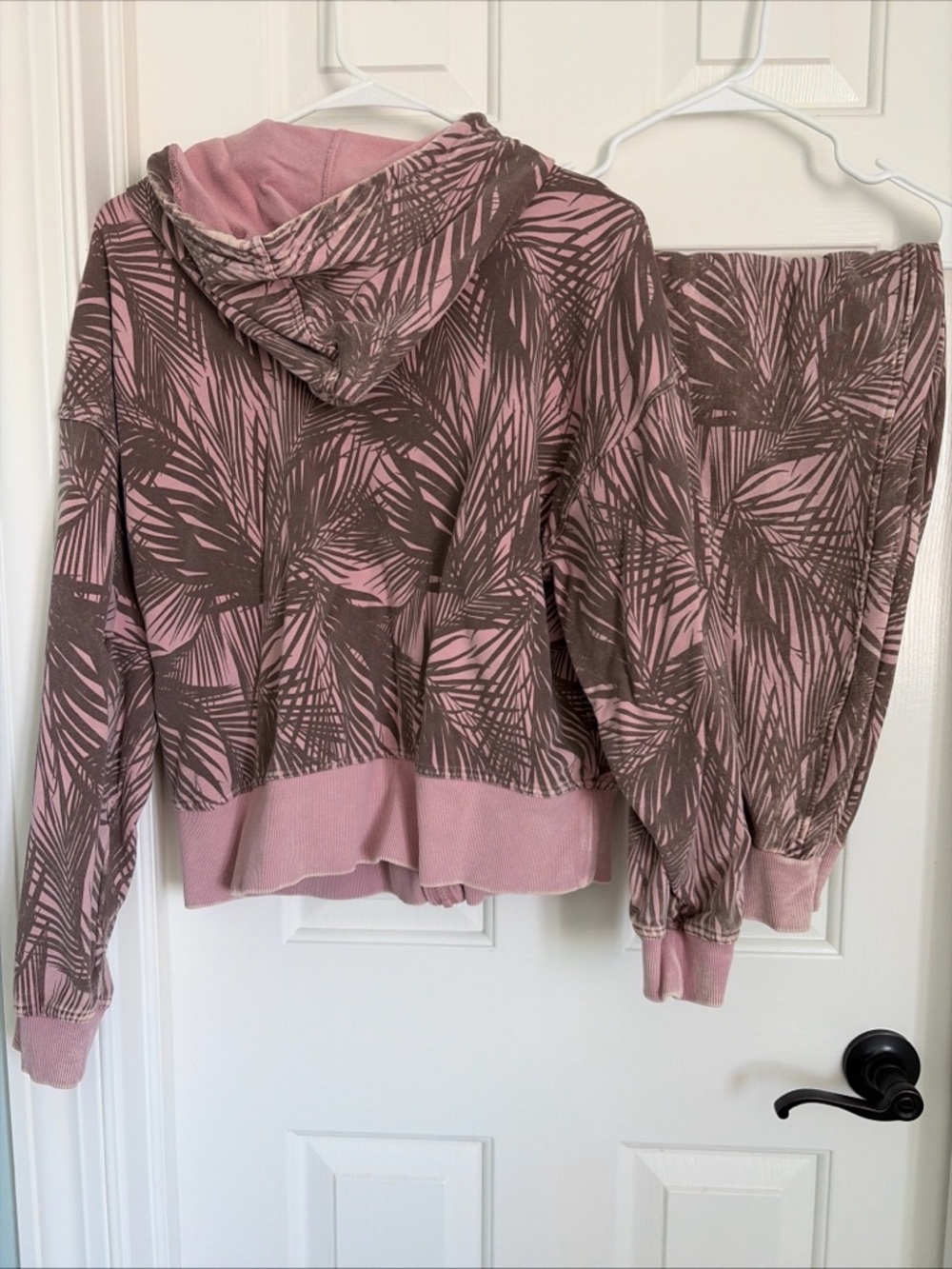 JoyLab Pink and Brown Palm-Print Hoodie Sweater - Picture 2 of 3
